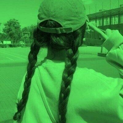 整张都是绿色的女生高清头像 19张个性款