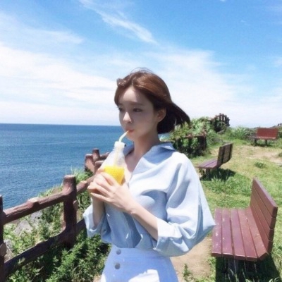 36张清新感拉满的女生侧颜QQ头像，温柔又治愈