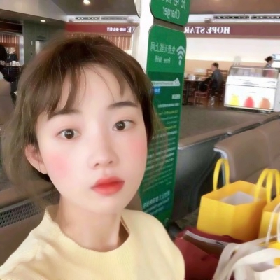 33张高清好看的微商美女头像 适合做微商的吸睛头像