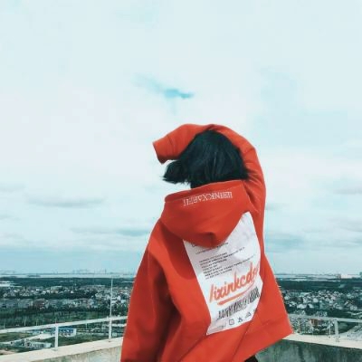 26张高清气质女生唯美背影QQ头像，氛围感拉满