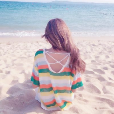 26张高清气质女生唯美背影QQ头像，氛围感拉满