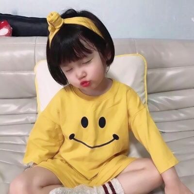女生可爱萌娃头像合集（9张）