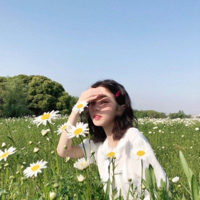 女生唯美高清头像合集 22张好看的美女头像来啦