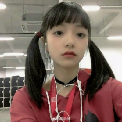 33张高清潮范可爱真人女生QQ头像合集