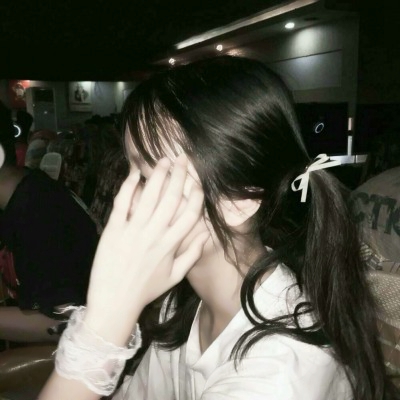 36张高清个性丧女真人头像 适合女生用的氛围感头像合集