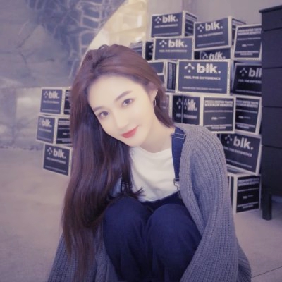 14张高清气质美女头像 适合当微信头像的时尚女生头像合集