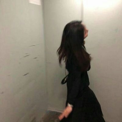 22张高清有范！超飒高冷霸气女生头像合集