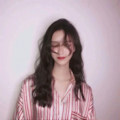 34张高清真人可爱女生QQ头像 软萌感拉满