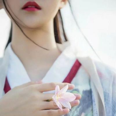 27张高清好看的真人古风女头像合集 风格超多样