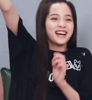 欧阳娜娜｜从小到大都没变的灵动可爱