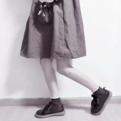 16张只露腿的双人闺蜜部位头像 高清女生头像素材