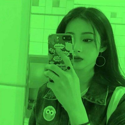 整张都是绿色的女生高清头像 19张个性款