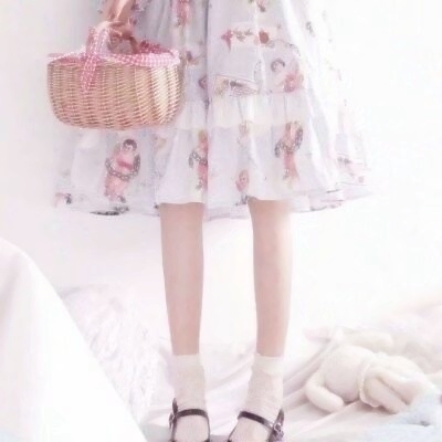 女生露腿QQ头像合集 33张高清性感款上线