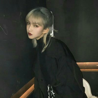 22张高清有范！超飒高冷霸气女生头像合集