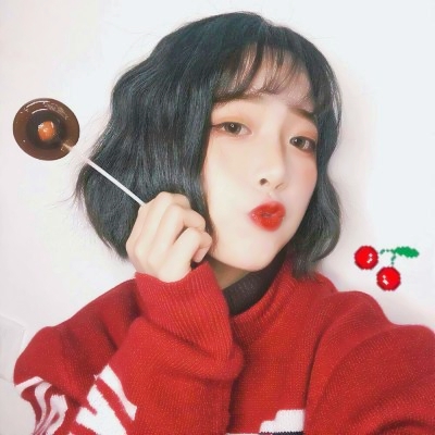 高清短发女生头像合集 12张氛围感拉满