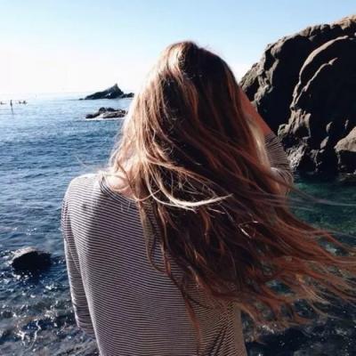 女生背影长发头像合集！22张高清唯美氛围感图来了