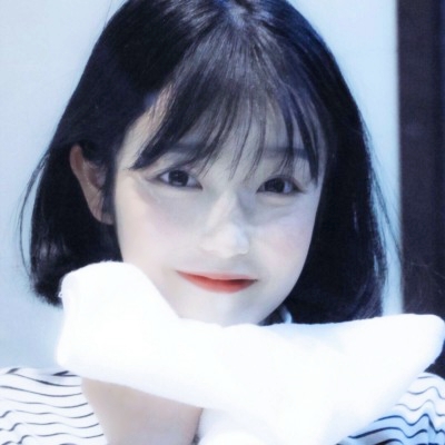 21张高清真人小清新女生QQ头像 直接用就好看