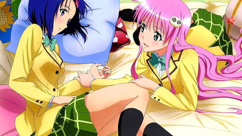 长发及肩的动漫美少女壁纸