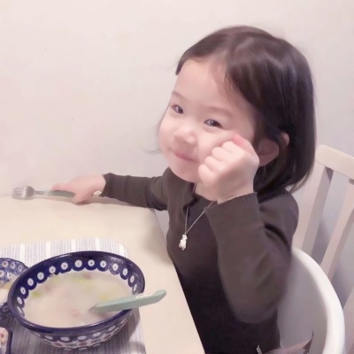 34张可爱萌娃闺蜜头像 一人一张高清无水印