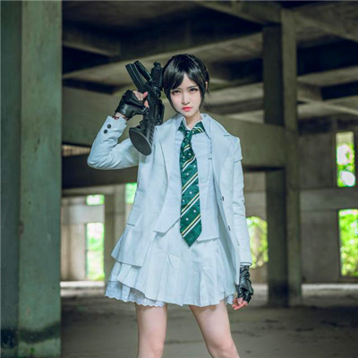 女生cos绝地求生吃鸡头像合集 17张高清好看的游戏头像