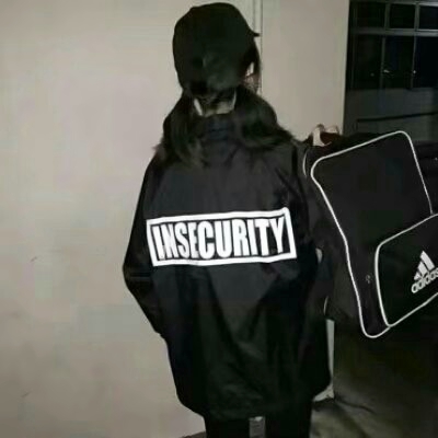 28张清新可爱女生背影头像 高清好看直接存