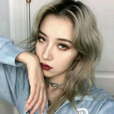 女生超拽霸气头像合集 34张高清好看的个性头像