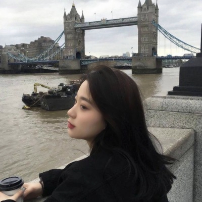 36张清新感拉满的女生侧颜QQ头像，温柔又治愈