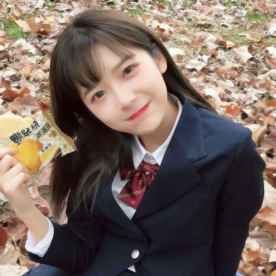 22张气质清新款！女生唯美小清新微信头像合集