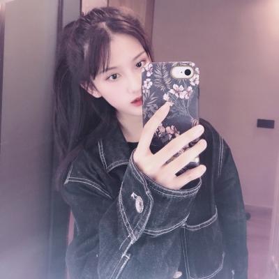 24张可爱手机控女生头像 高清好看精选合集