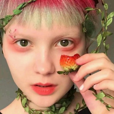 38张高清霸气欧美女生头像 既能当头像又能当壁纸