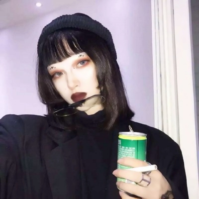 霸气少女高清头像合集 34张好看的霸气女生头像