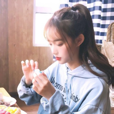 女生唯美高清头像合集 22张好看的美女头像来啦