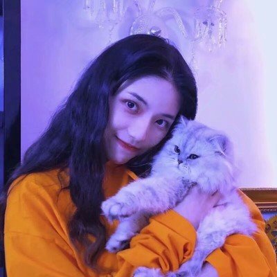 23张温暖清新的黄色系女生头像 高清好看又治愈