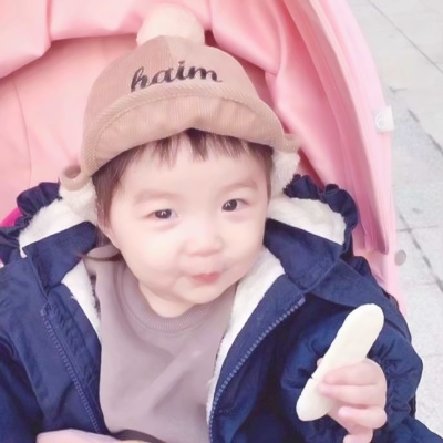 34张可爱萌娃闺蜜头像 一人一张高清无水印