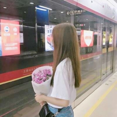 16张超好看的女生小清新背影头像 适合当微信头像的唯美图