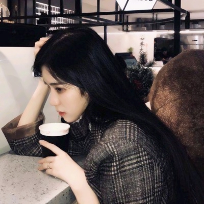 36张氛围感拉满的清纯唯美女生微信头像