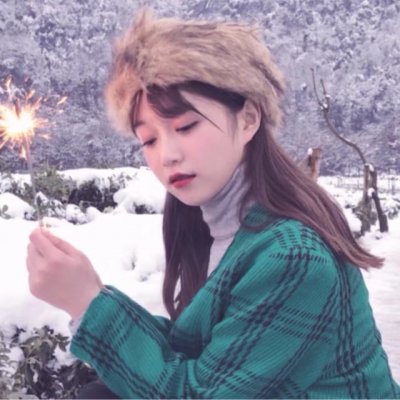 21张高清真人闺蜜头像合集 多人款女生头像来啦