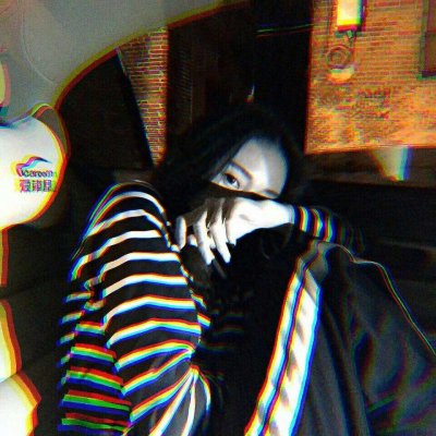 暗黑风拉满！26张超酷女生头像合集，高清质感直接封神