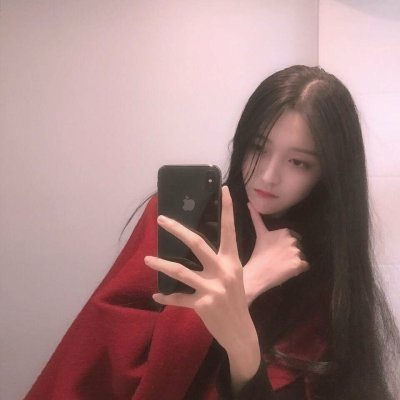 超拽又高冷的霸气女生头像，气场拉满！（16张合集）