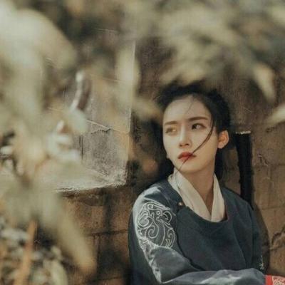 27张高清好看的真人古风女头像合集 风格超多样