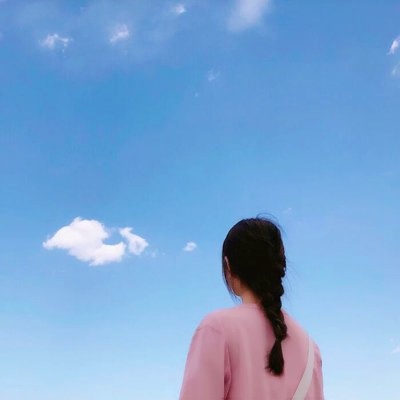 36张高清好看的美女背影微信头像合集