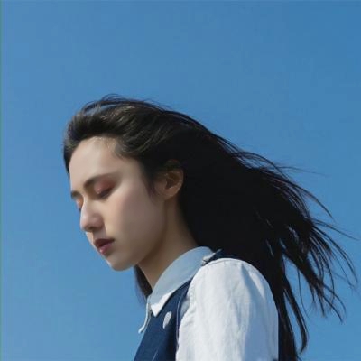 24张高清意境感拉满的抑郁伤感女生头像