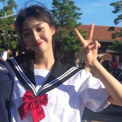 22张清新蓝色系女生头像 高清好看的小清新女头合集