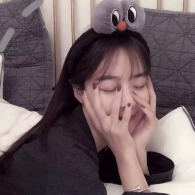 21张高清真实女生微信头像 好看又实用