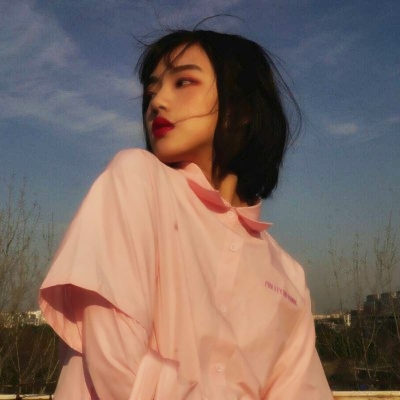 22张气质清新款！女生唯美小清新微信头像合集