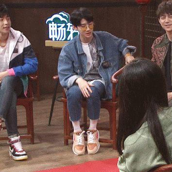 白敬亭专属试探表情包合集