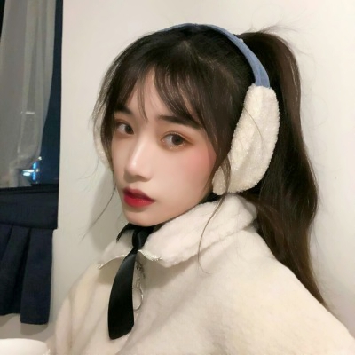 36张高清潮流女生QQ头像 最新时尚款任你挑