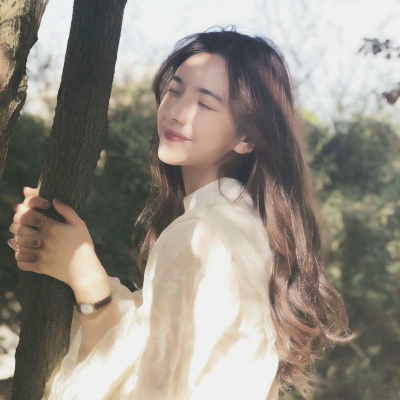 32张干净清新的气质女生头像 高清耐看又脱俗