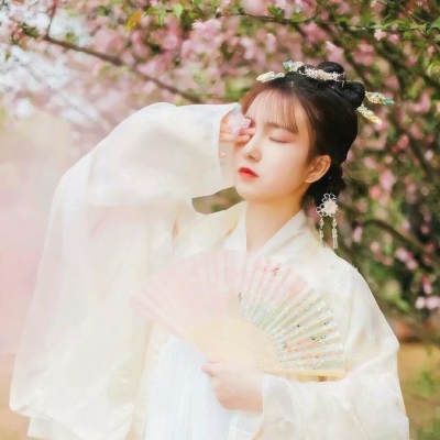 32张唯美孤傲古风女生头像合集 小脸头像网整理发布