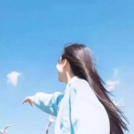 12张超绝淡蓝色小清新女生头像，氛围感直接拉满